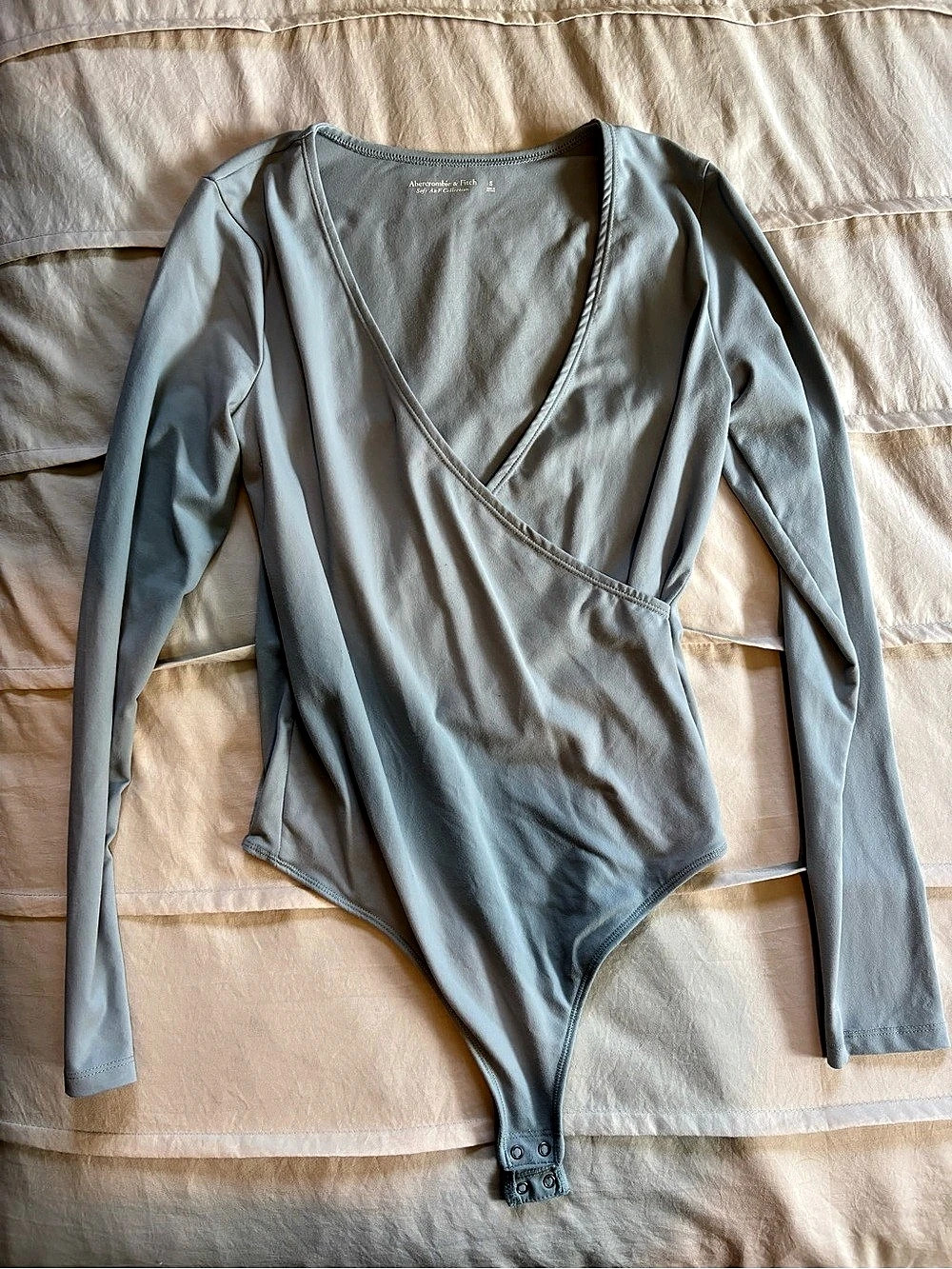 Abercrombie & Fitch Soft A&F Collection Long Sleeve V Neck Bodysuit Blue